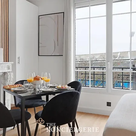 Apartment Bm D'architecte Avec Cheminee - Design -4 Personnes Paris