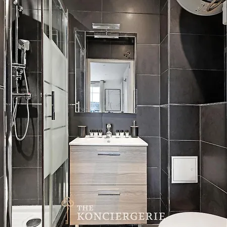 Bm D'architecte Avec Cheminee - Design -4 Personnes